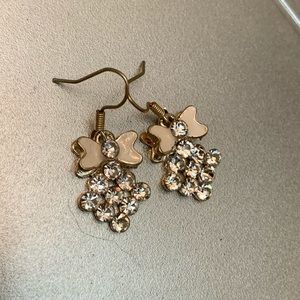 Enamel bow crystal earrings